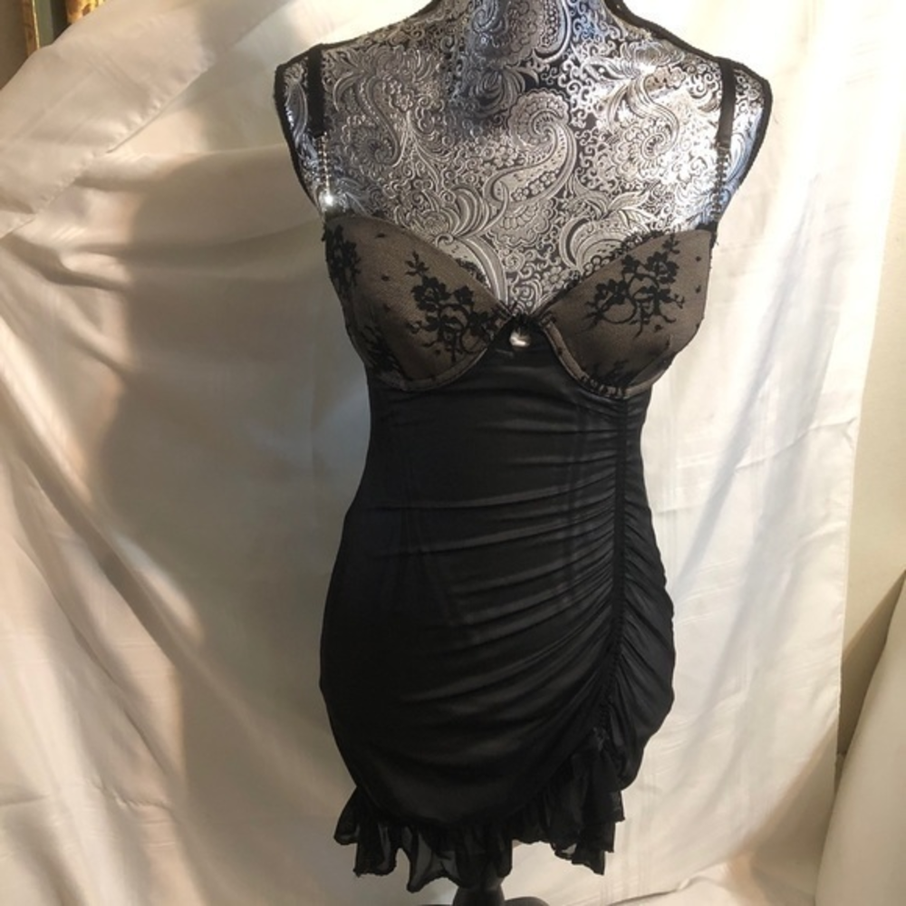 Hillard‎ and Hanson black sheer rhinestone lingerie intimates nightie medium